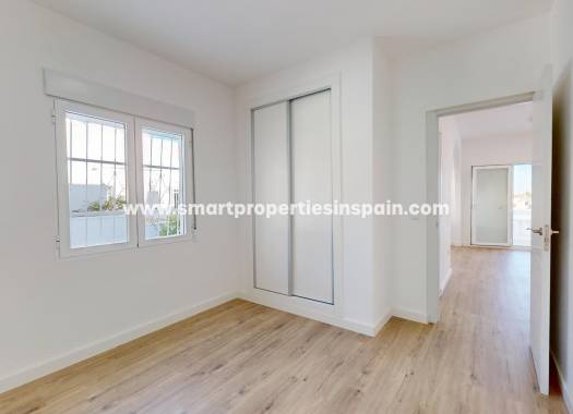 Resale - Semi Detached Villa - San Miguel de Salinas