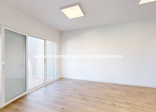 Resale - Semi Detached Villa - San Miguel de Salinas