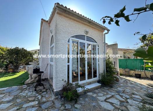 Resale - Bungalow - La Marina - Urbanización La Marina