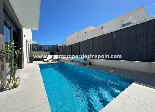 Revente - Maison Individuelle - La Marina - Urbanización La Marina