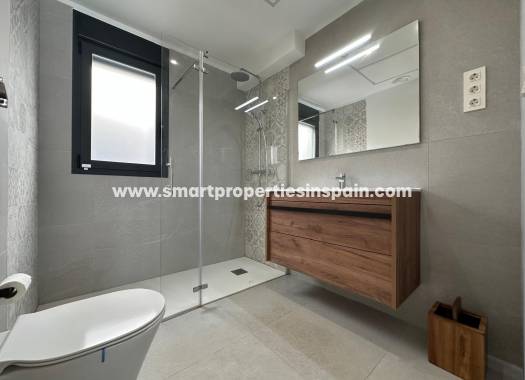 Revente - Maison Individuelle - La Marina - Urbanización La Marina