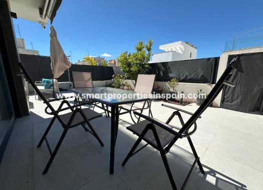 Revente - Maison Individuelle - La Marina - Urbanización La Marina