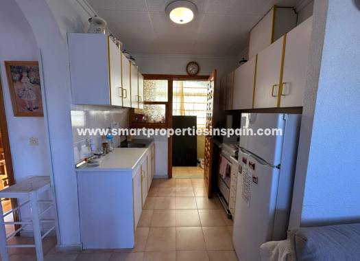 Reventa - Chalet Independiente - La Marina - Urbanización La Marina