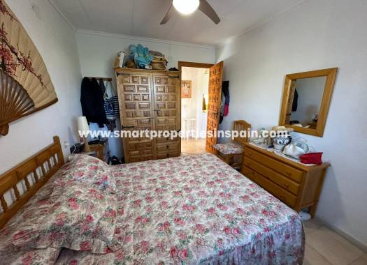 Reventa - Chalet Independiente - La Marina - Urbanización La Marina