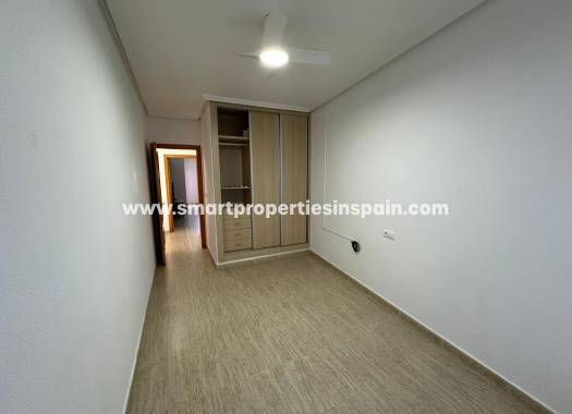 Resale - Semi Detached Villa - Benijofar