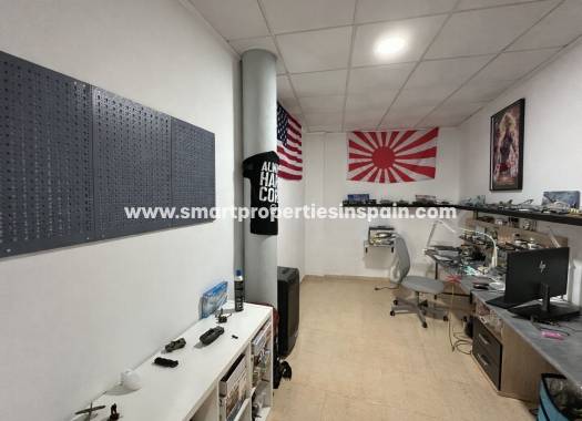 Resale - Semi Detached Villa - Benijofar