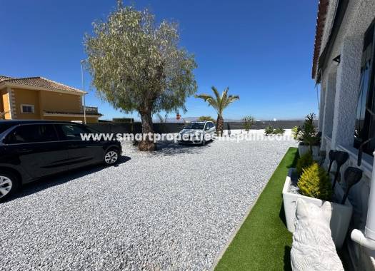 Reventa - Chalet Independiente - La Marina - Urbanización La Marina