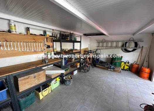 Wiederverkauf - Quad Villa - La Marina - Urbanización La Marina