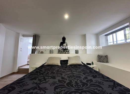 Wiederverkauf - Quad Villa - La Marina - Urbanización La Marina