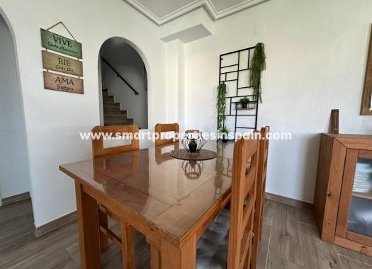 Wiederverkauf - Quad Villa - La Marina - Urbanización La Marina