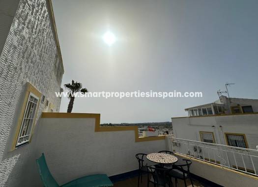 Wiederverkauf - Quad Villa - La Marina - Urbanización La Marina