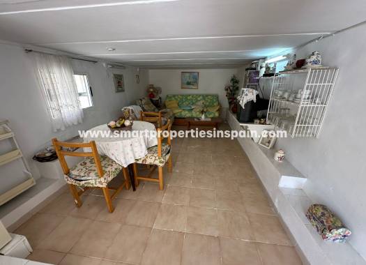 Wederverkoop - Detached Villa - La Marina - Urbanización La Marina