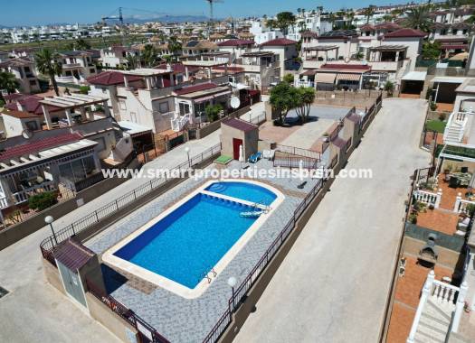 Resale - Quad Villa - La Marina - Urbanización La Marina