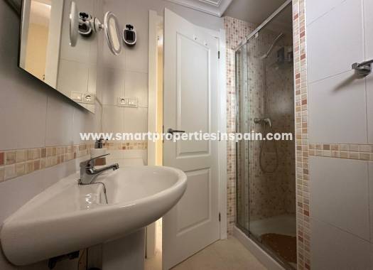 Wederverkoop - Detached Villa - La Marina