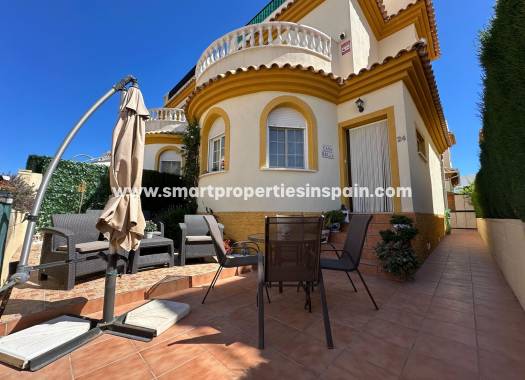 Wederverkoop - Detached Villa - La Marina