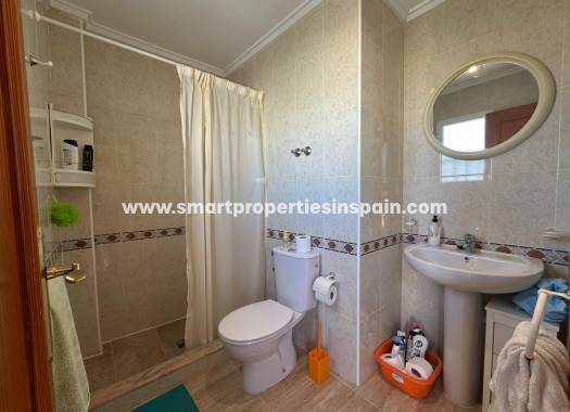 Wiederverkauf - Freistehendes Haus - La Marina - Urbanización La Marina