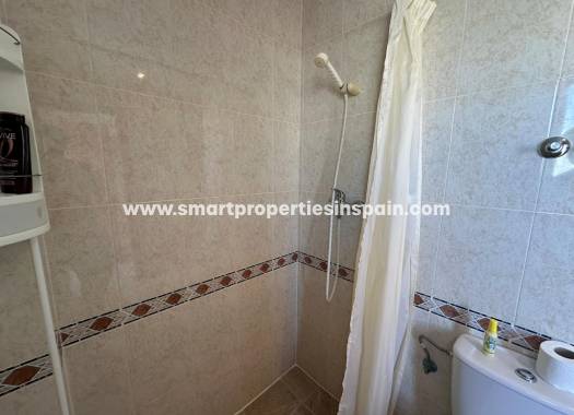 Wiederverkauf - Freistehendes Haus - La Marina - Urbanización La Marina