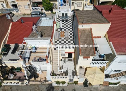 Reventa - Vivienda Semi Adosada - La Marina - Urbanización La Marina