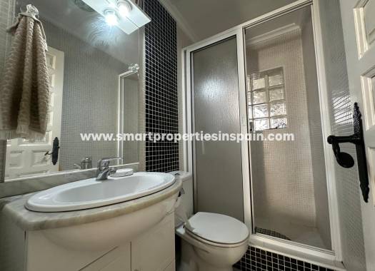 Reventa - Vivienda Semi Adosada - La Marina - Urbanización La Marina