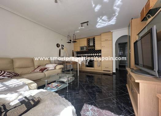 Reventa - Vivienda Semi Adosada - La Marina - Urbanización La Marina