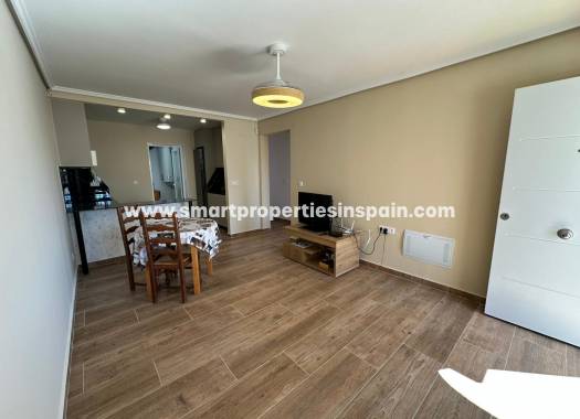 Wederverkoop - Quad Villa - La Marina - Urbanización La Marina