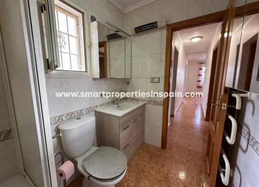 Resale - Semi Detached Villa - La Marina - Urbanización La Marina