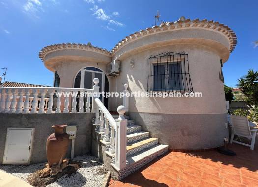 Resale - Detached Villa - La Marina - Urbanización La Marina