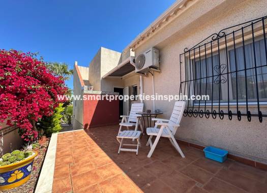 Resale - Detached Villa - La Marina - Urbanización La Marina