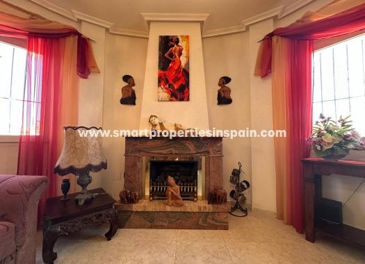 Resale - Detached Villa - La Marina - Urbanización La Marina