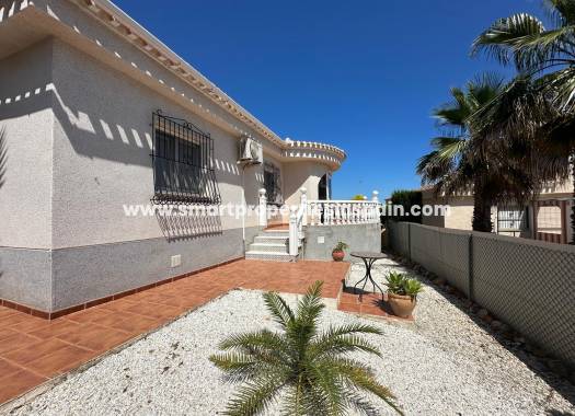 Resale - Detached Villa - La Marina - Urbanización La Marina