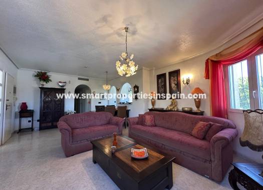 Resale - Detached Villa - La Marina - Urbanización La Marina