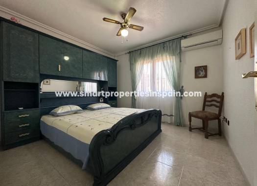 Resale - Detached Villa - La Marina - Urbanización La Marina