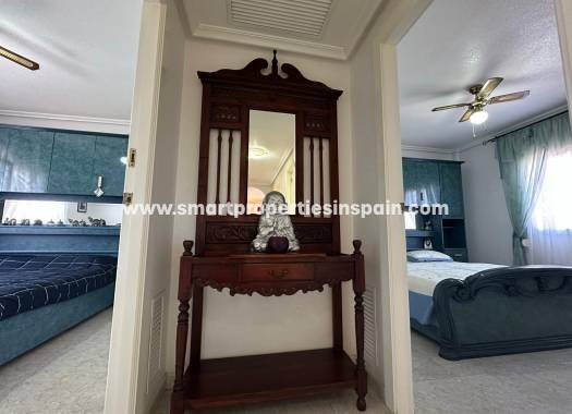 Resale - Detached Villa - La Marina - Urbanización La Marina