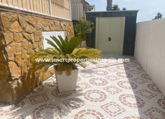 Resale - Detached Villa - La Marina - Urbanización La Marina