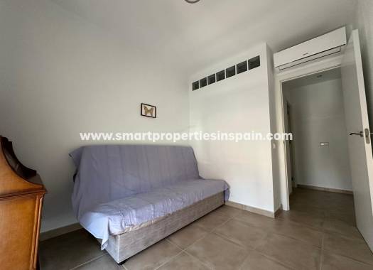 Resale - Townhouse - La Marina - Urbanización La Marina