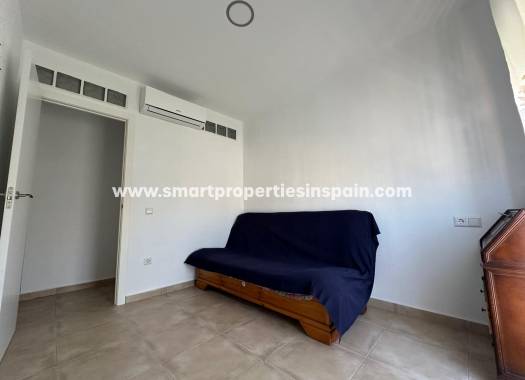 Resale - Townhouse - La Marina - Urbanización La Marina