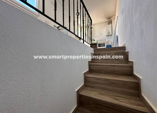 Resale - Townhouse - La Marina - Urbanización La Marina