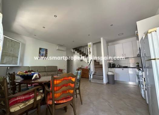 Resale - Townhouse - La Marina - Urbanización La Marina