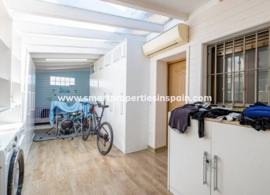 Revente - Maison Individuelle - La Marina - Urbanización La Marina