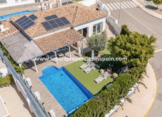 Revente - Maison Individuelle - La Marina - Urbanización La Marina