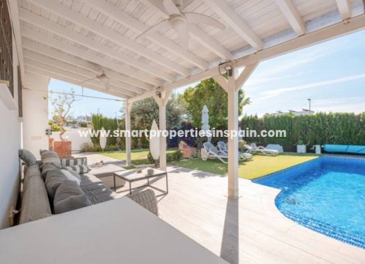 Revente - Maison Individuelle - La Marina - Urbanización La Marina