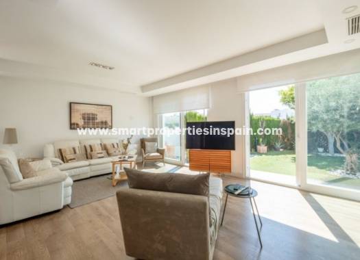 Revente - Maison Individuelle - La Marina - Urbanización La Marina