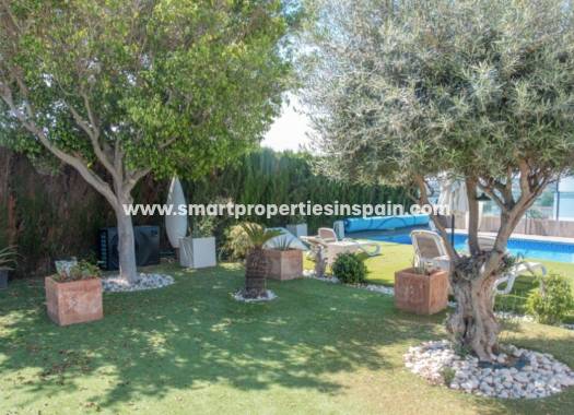 Revente - Maison Individuelle - La Marina - Urbanización La Marina