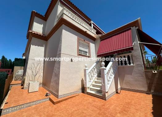Reventa - Quad Villa - La Marina - Urbanización La Marina