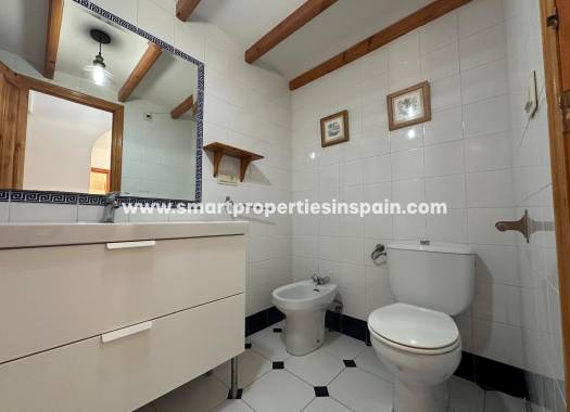 Resale - Apartment - Guardamar  - Guardamar del Segura