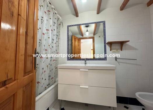 Resale - Apartment - Guardamar  - Guardamar del Segura
