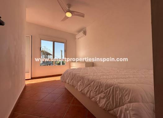Wederverkoop - Quad Villa - La Marina - Urbanización La Marina
