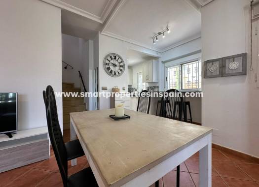 Wederverkoop - Quad Villa - La Marina - Urbanización La Marina