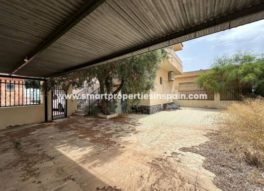 Resale - Commercial - La Marina - Urbanización La Marina