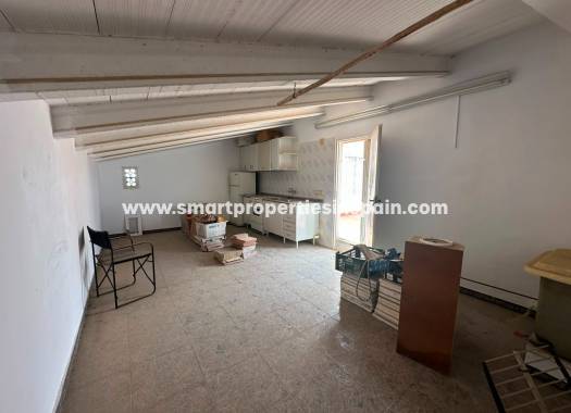 Resale - Commercial - La Marina - Urbanización La Marina